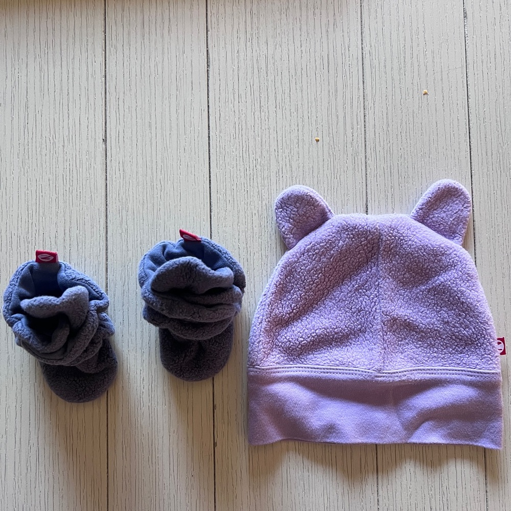 Zutano Baby Fleece Booties and Hat - 6M